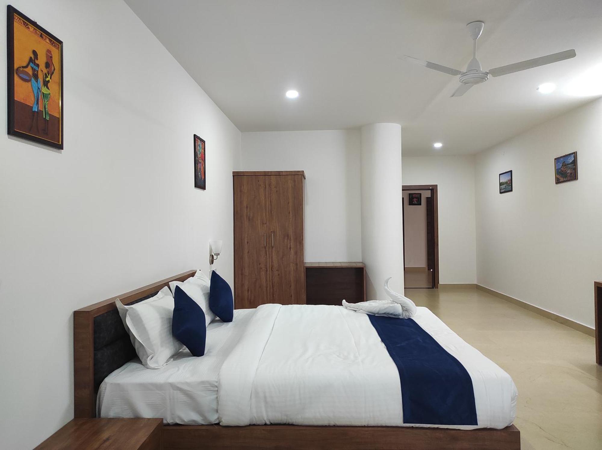 Hotel A G Palace Duliagaon Экстерьер фото